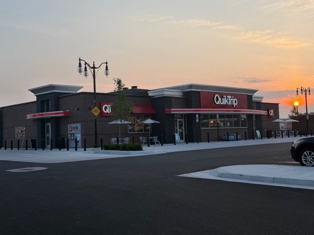QuikTrip Continues Chicago growth with New South Holland Travel Center!